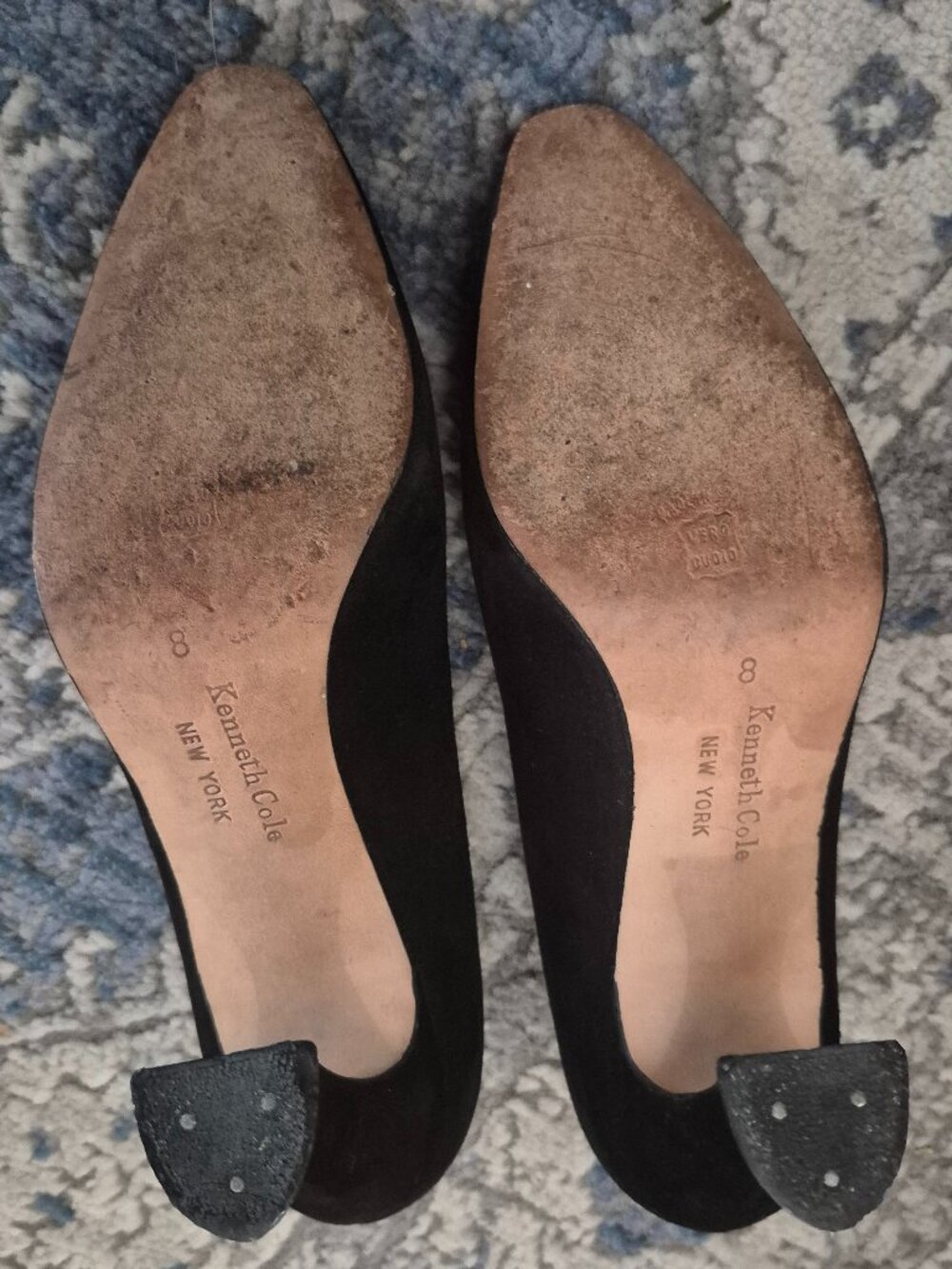 Kenneth Cole All Leather Suede Black Spool Heel Pumps sz 8 - Picture 7 of 7
